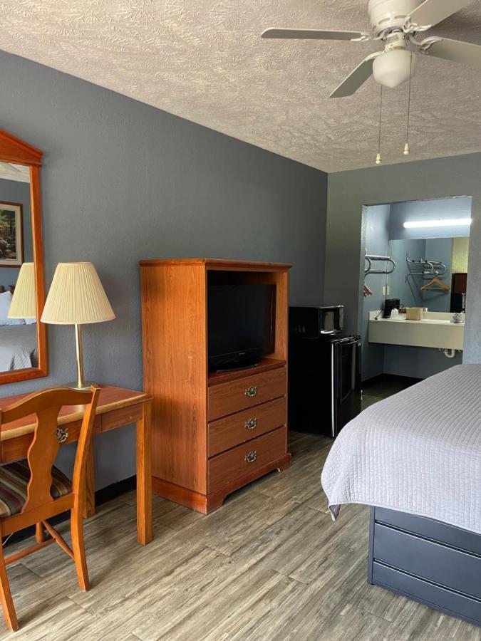Deerfield Inn Adamsville Zewnętrze zdjęcie