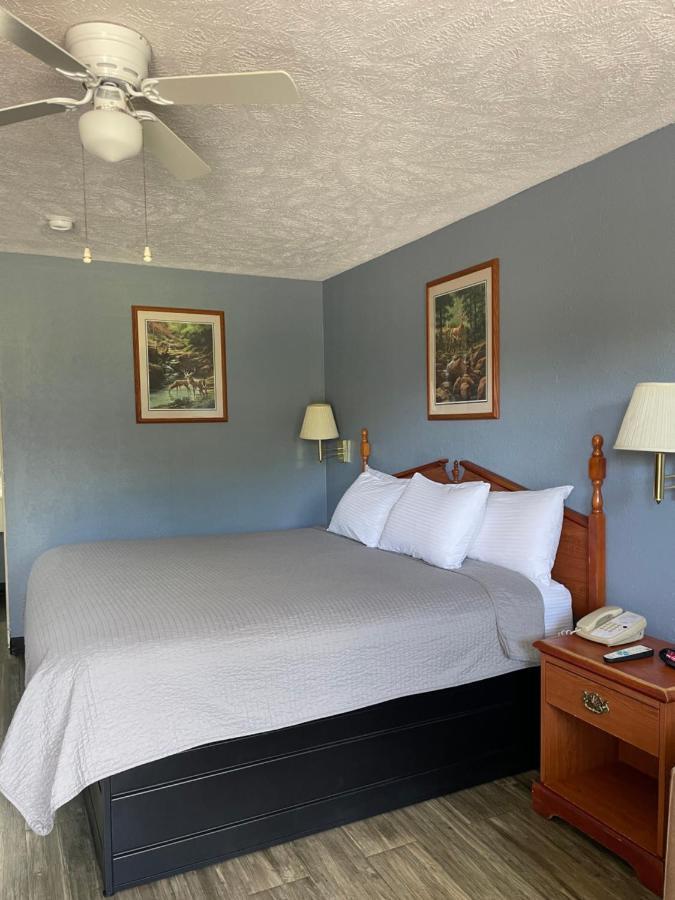 Deerfield Inn Adamsville Zewnętrze zdjęcie