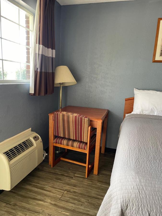 Deerfield Inn Adamsville Zewnętrze zdjęcie