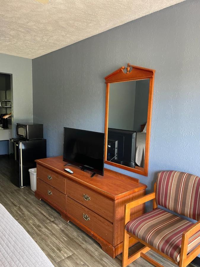 Deerfield Inn Adamsville Zewnętrze zdjęcie